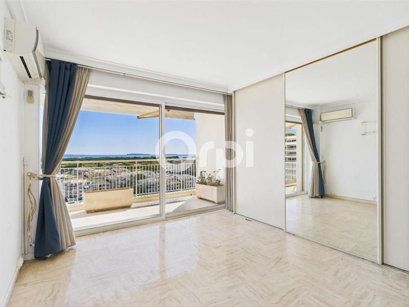 Penthouse - 147 m² - 5 pièces