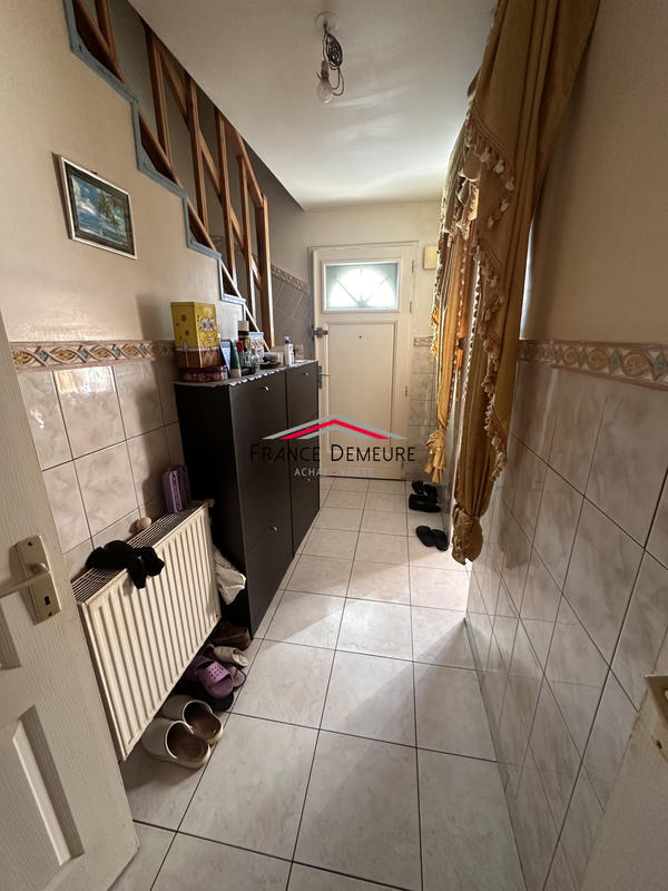 Maison contemporaine - 151 m² - 6 pièces