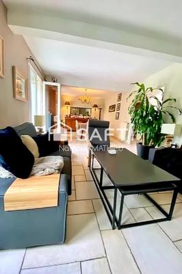 Maison - 145 m² - 6 pièces