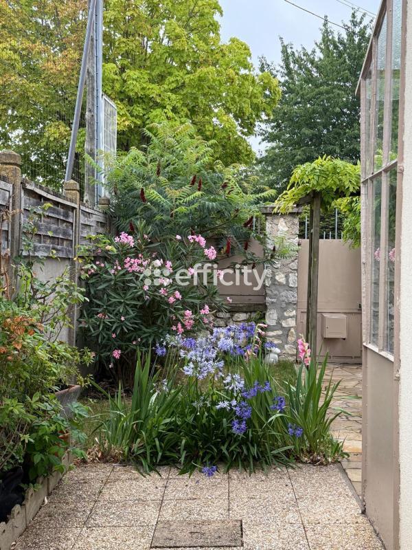 Maison - 106 m² - 5 pièces