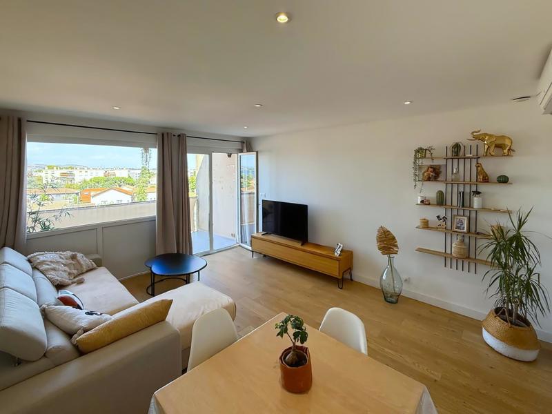 Appartement - 87 m² - 4 pièces