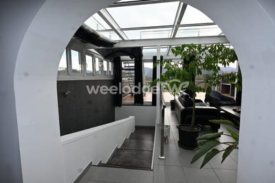 Maison - 182 m² - 7 pièces