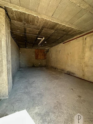 Parking / Garage - 19 m²