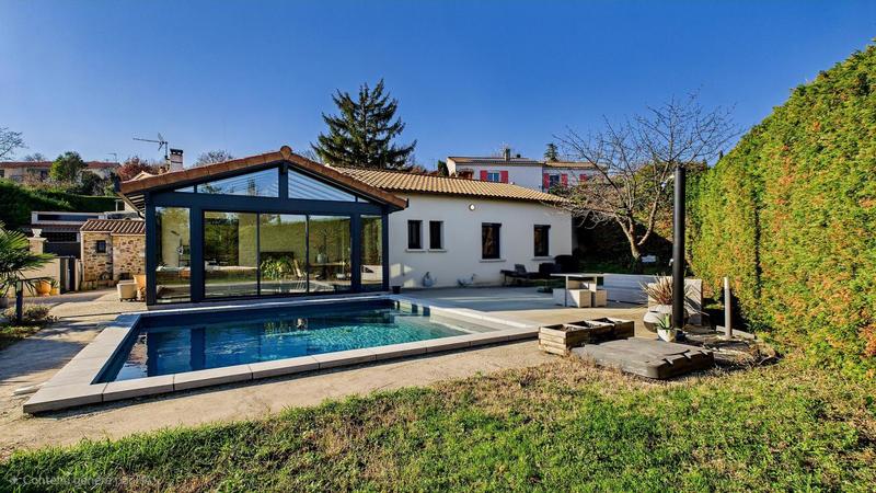 Maison - 140 m² - 6 pièces