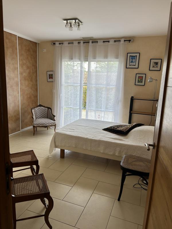 Maison - 267 m² - 10 pièces