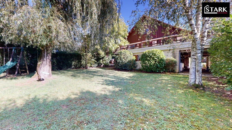 Maison - 139 m² - 7 pièces