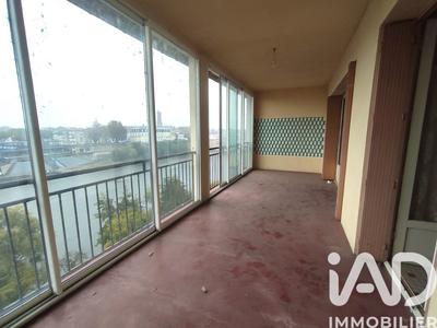 Appartement - 100 m² - 3 pièces