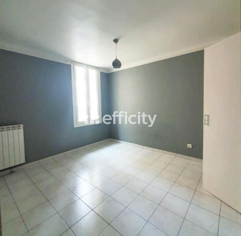 Appartement - 100 m² - 4 pièces