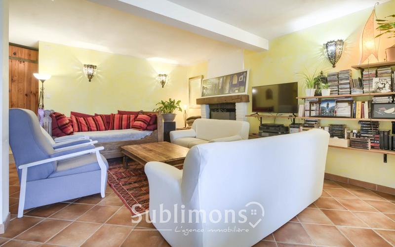 Maison ancienne - 215 m² - 9 pièces