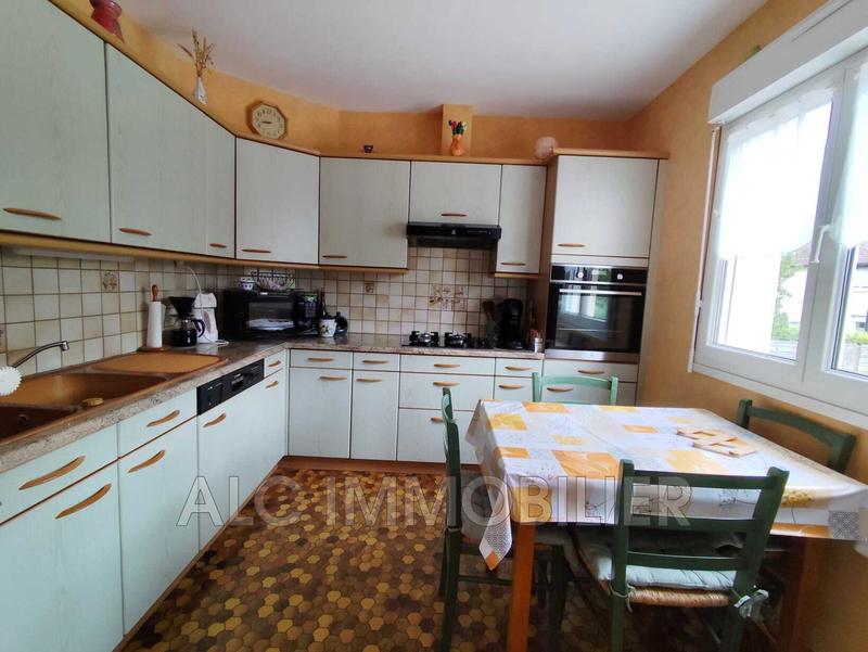 Maison - 71 m² - 5 pièces