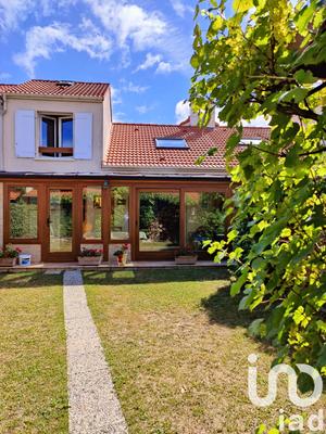 Maison - 110 m² - 6 pièces