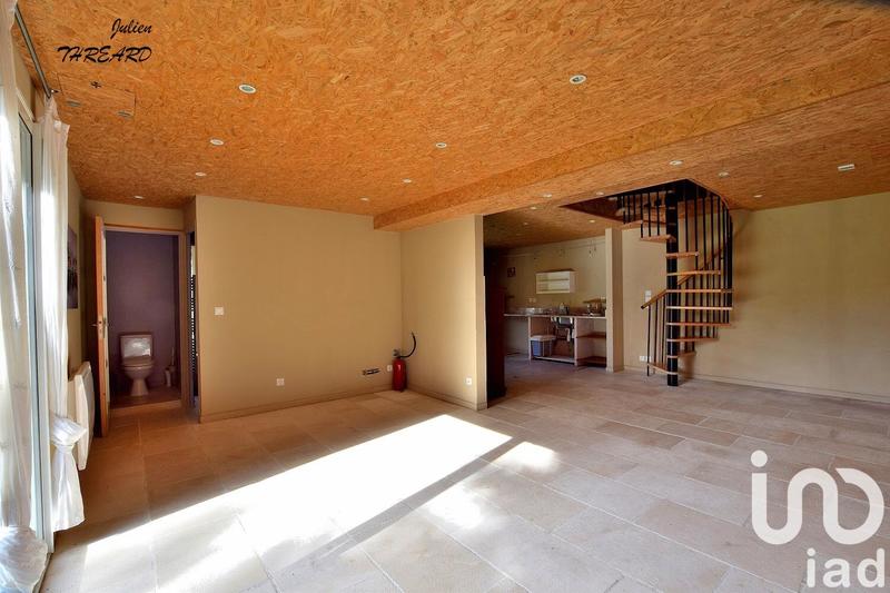 Maison - 224 m² - 6 pièces