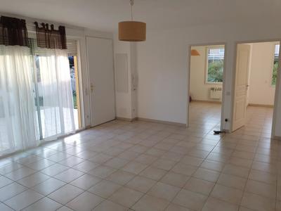 Maison - 90 m² - 3 pièces