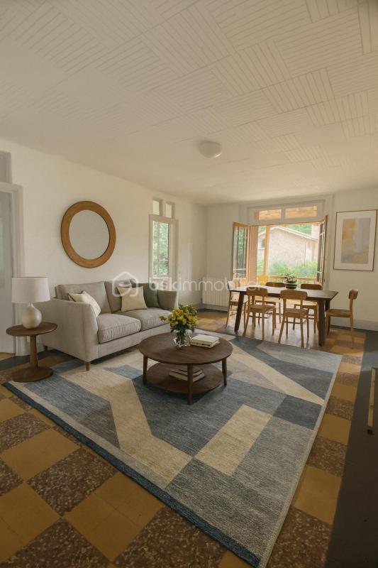 Maison - 158 m² - 8 pièces