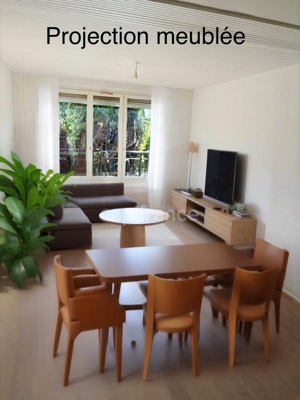 Maison - 137 m² - 6 pièces