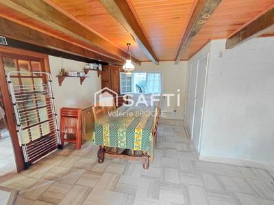 Maison - 96 m² - 4 pièces