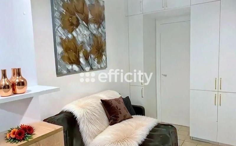 Immeuble - 75 m² - 4 pièces