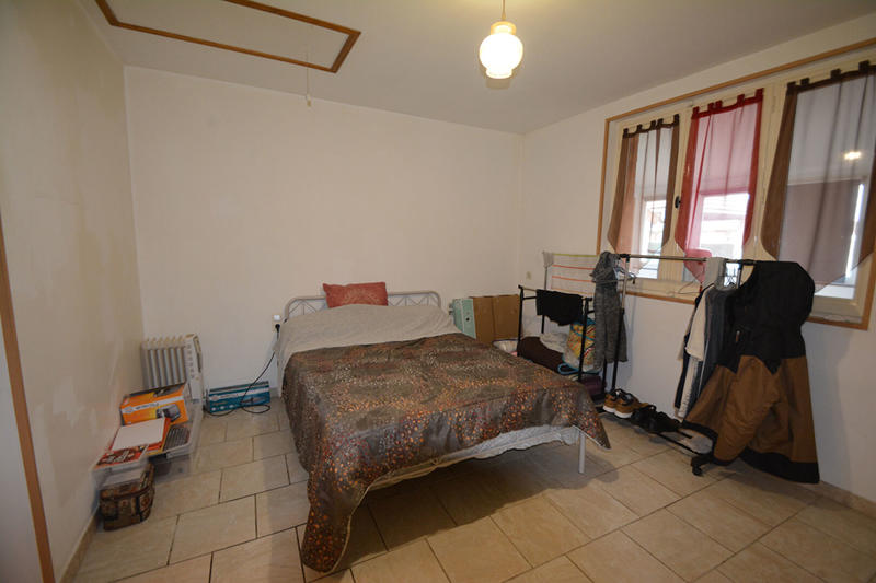 Maison - 98 m² - 5 pièces