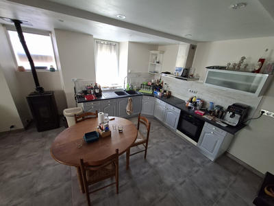 Maison - 104 m² - 5 pièces