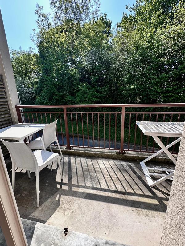 Studio - 24 m² - 1 pièce