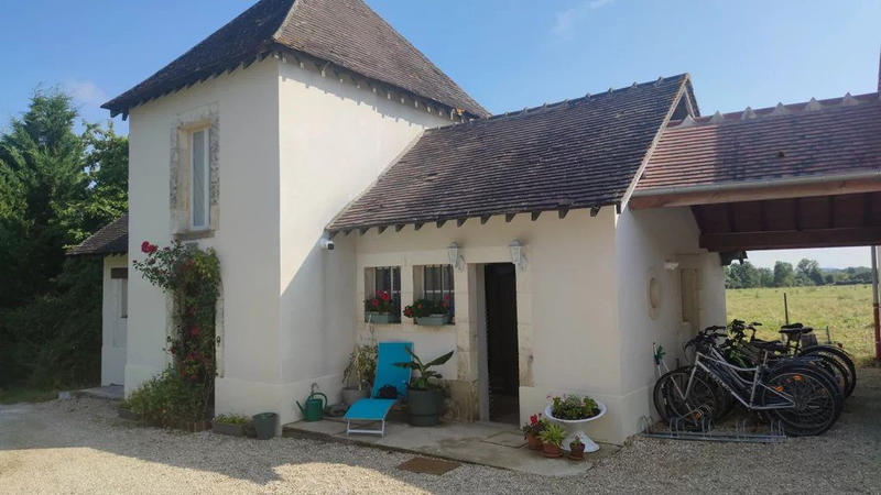 Château - 1 242 m² - 20 pièces