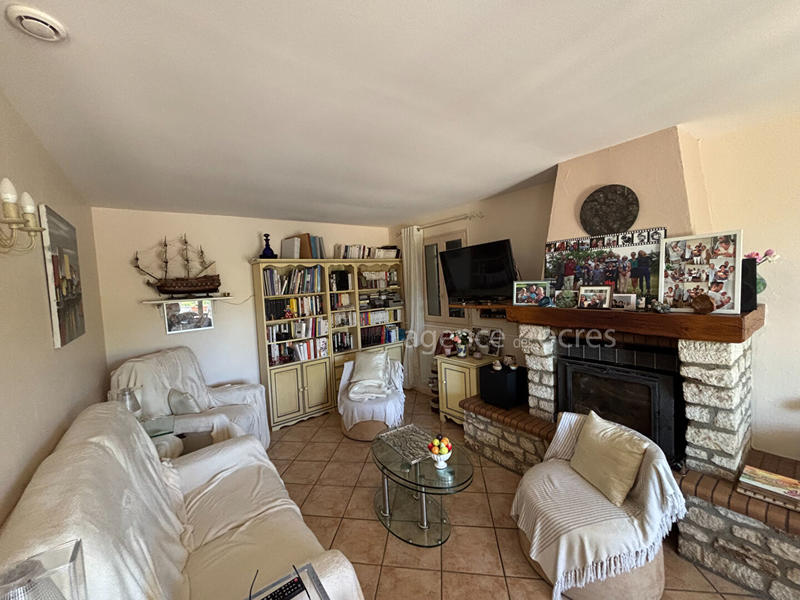 Maison - 108 m² - 6 pièces