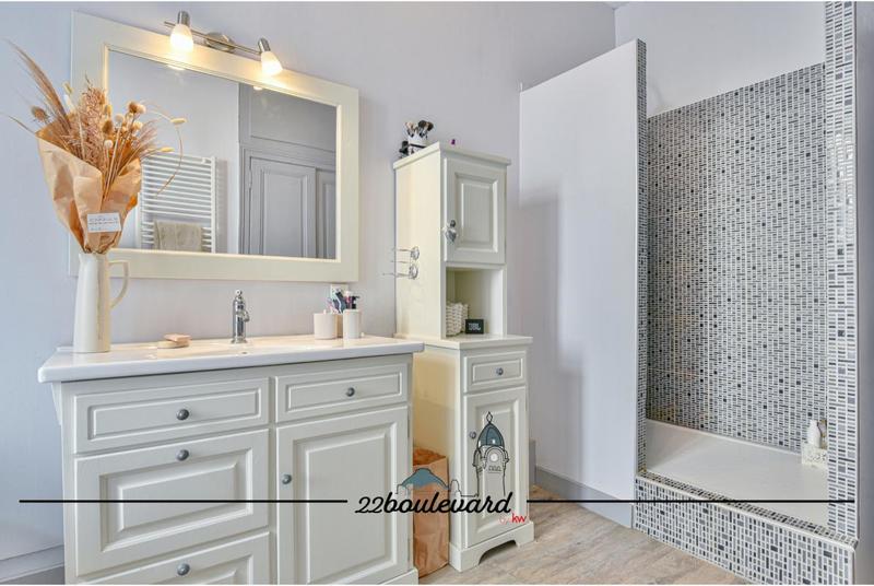 Appartement - 142 m² - 5 pièces