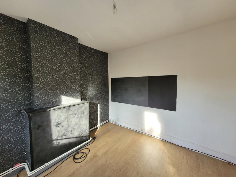 Maison - 96 m² - 5 pièces