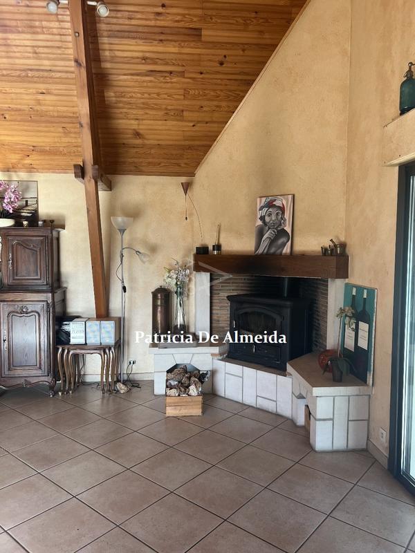 Maison - 168 m² - 6 pièces