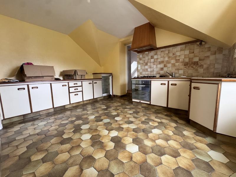 Maison - 102 m² - 5 pièces