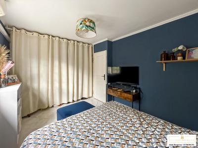 Maison - 98 m² - 4 pièces