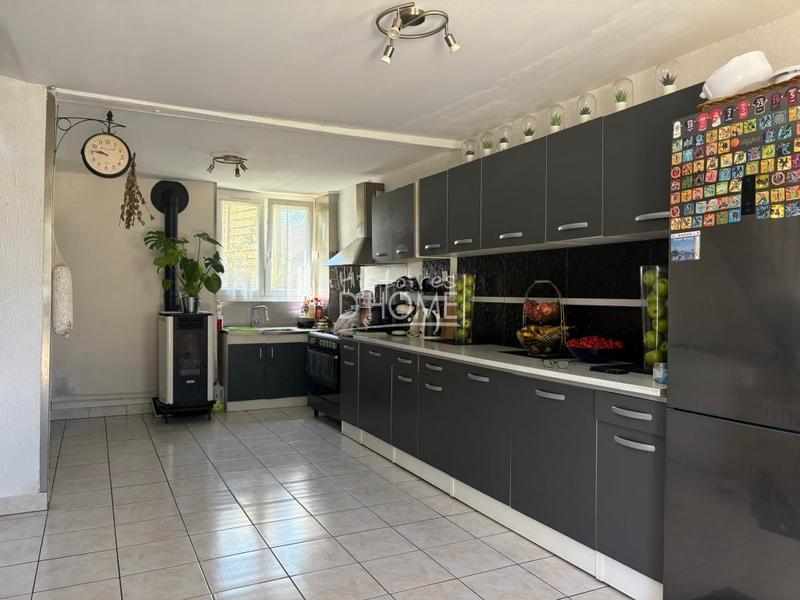 Maison - 110 m² - 3 pièces