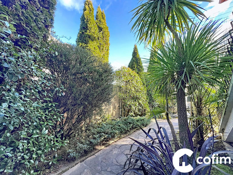 Maison - 190 m² - 7 pièces