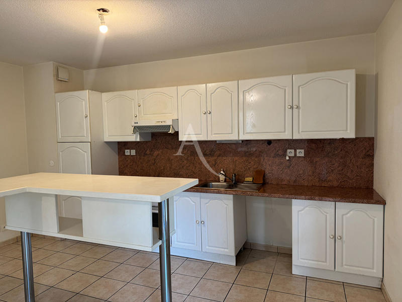 Appartement - 76 m² - 3 pièces