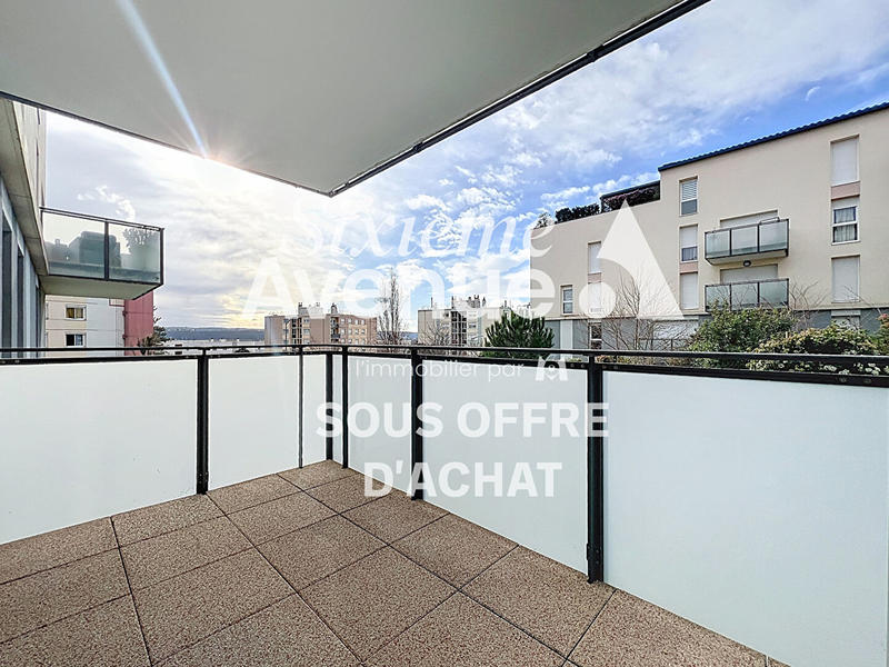 Appartement - 64 m² - 3 pièces