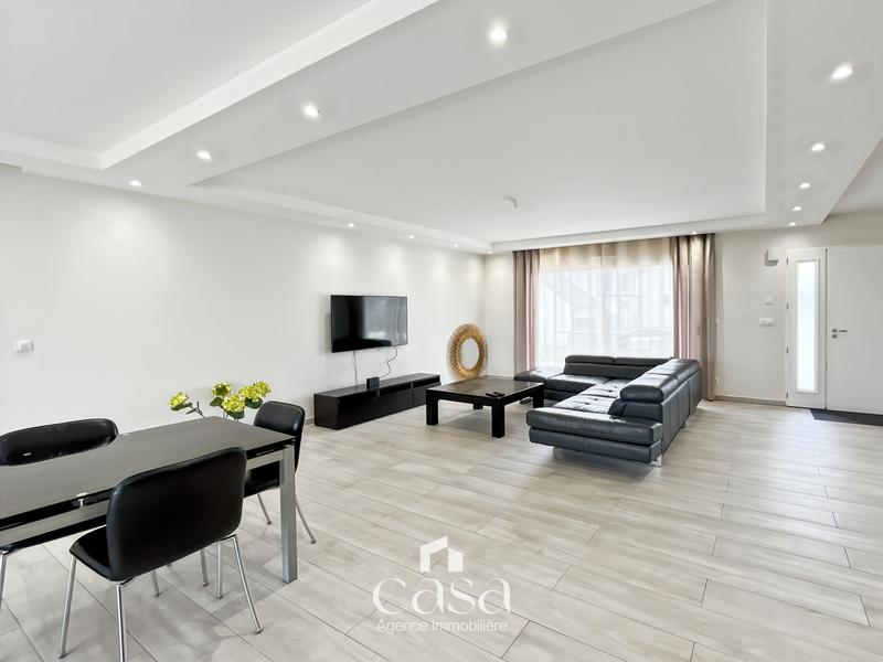 Maison contemporaine - 165 m² - 7 pièces