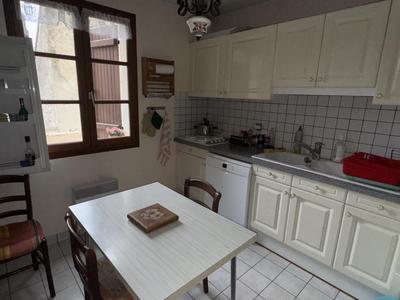 Appartement - 83 m² - 3 pièces