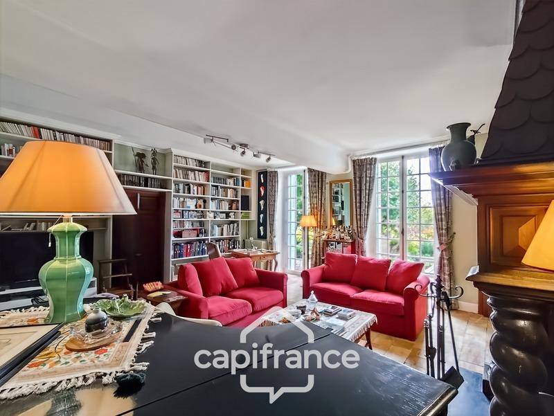 Maison de maîtres - 304 m² - 12 pièces