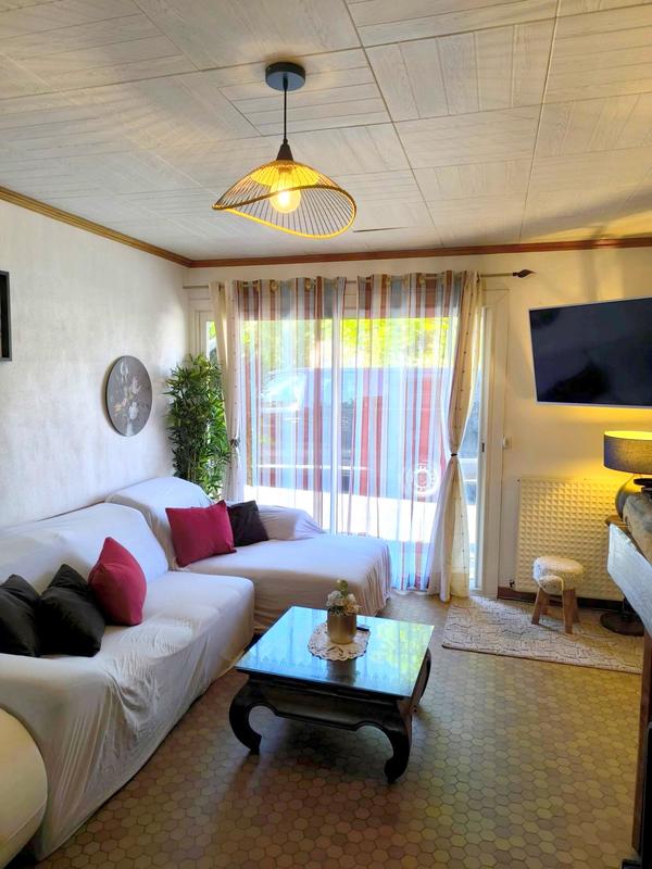 Maison traditionnelle - 85 m² - 4 pièces