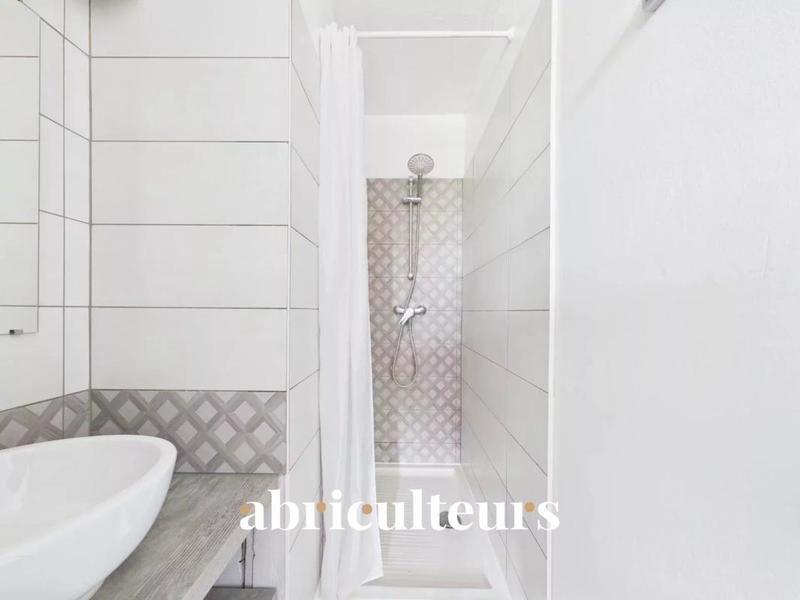 Studio - 17 m² - 1 pièce