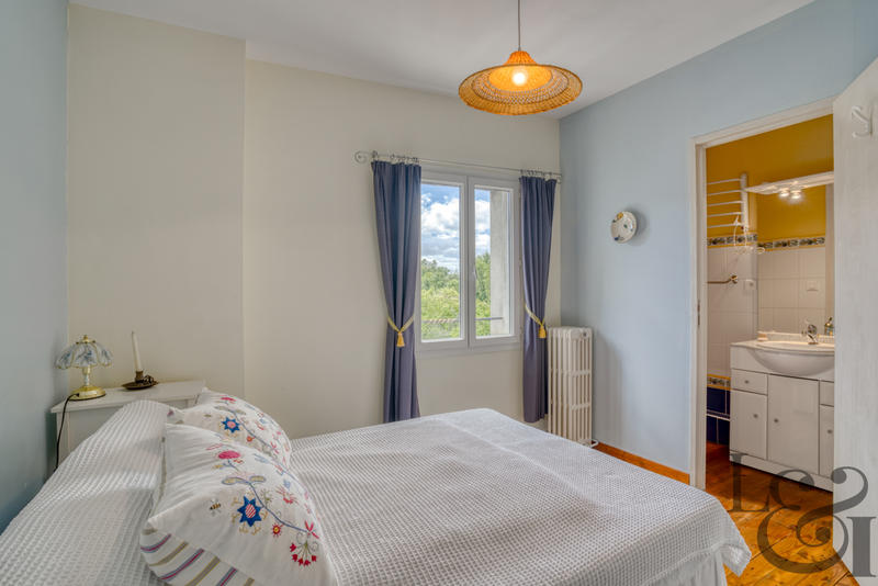 Maison - 165 m² - 7 pièces