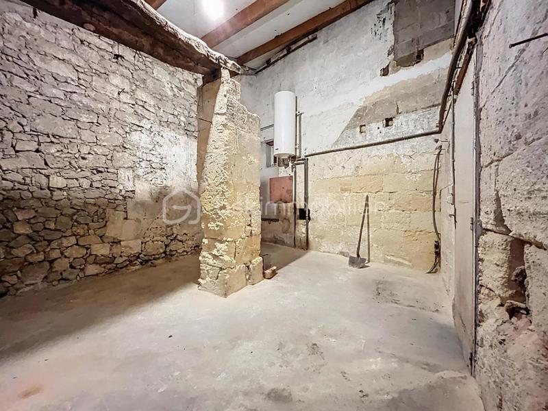 Maison en pierre - 200 m² - 7 pièces