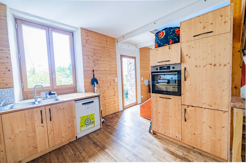 Maison - 150 m² - 5 pièces