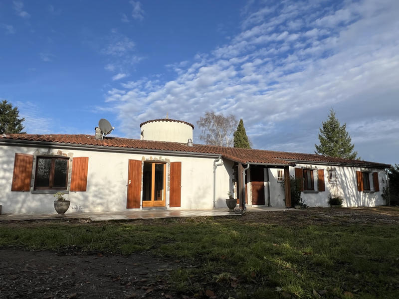 Maison - 140 m² - 5 pièces