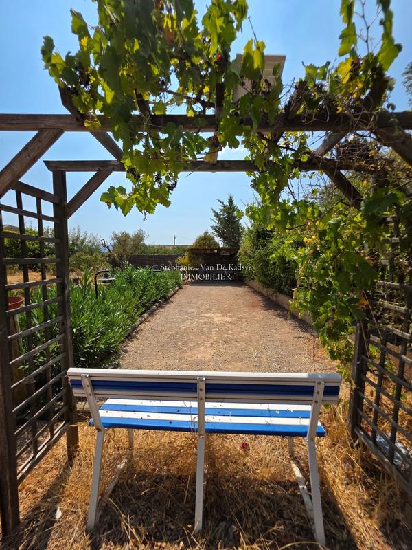 Villa - 100 m² - 5 pièces