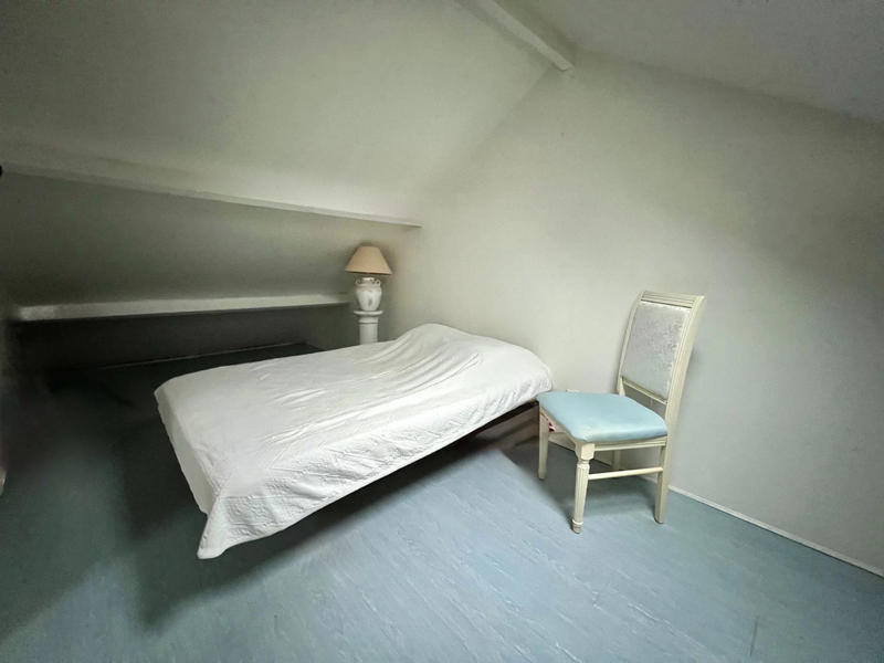 Maison - 140 m² - 8 pièces