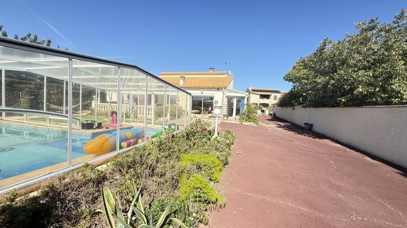 Villa - 160 m² - 6 pièces