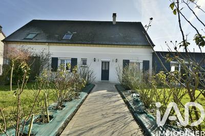 Maison - 179 m² - 8 pièces