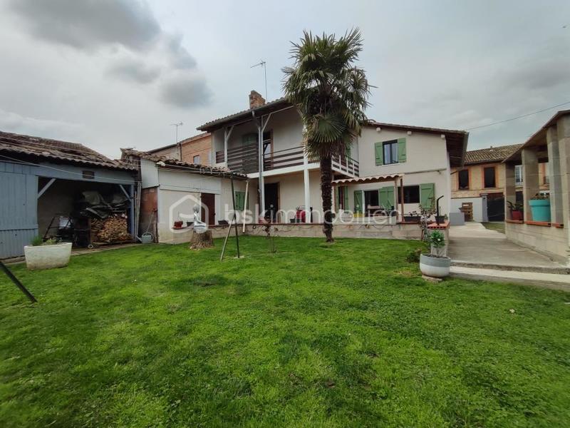 Maison de ville - 170 m² - 6 pièces