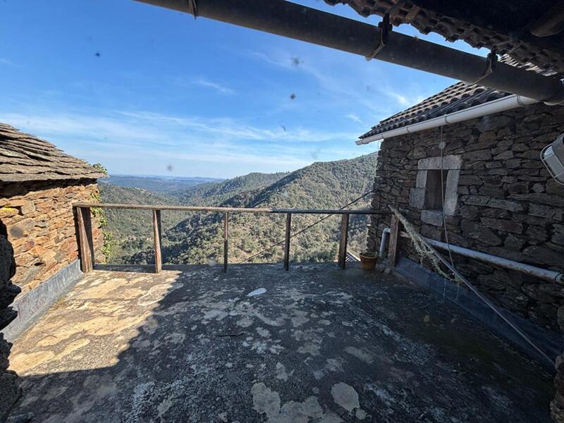 Maison - 61 m² - 3 pièces